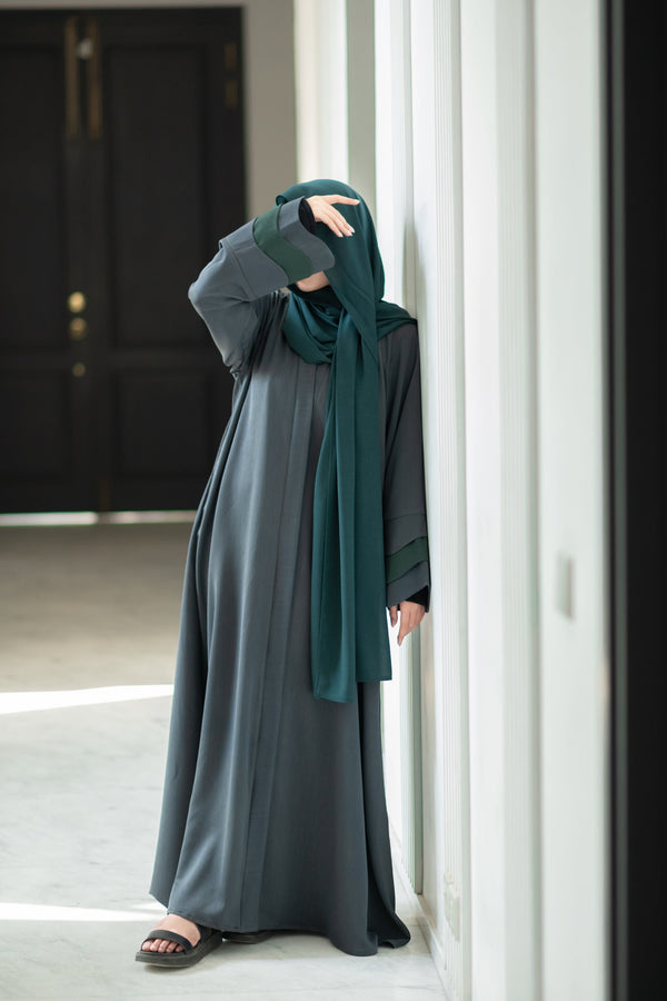 Amwaj Abaya